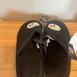 NFL Pittsburgh Steelers Black Logo House Slippers
